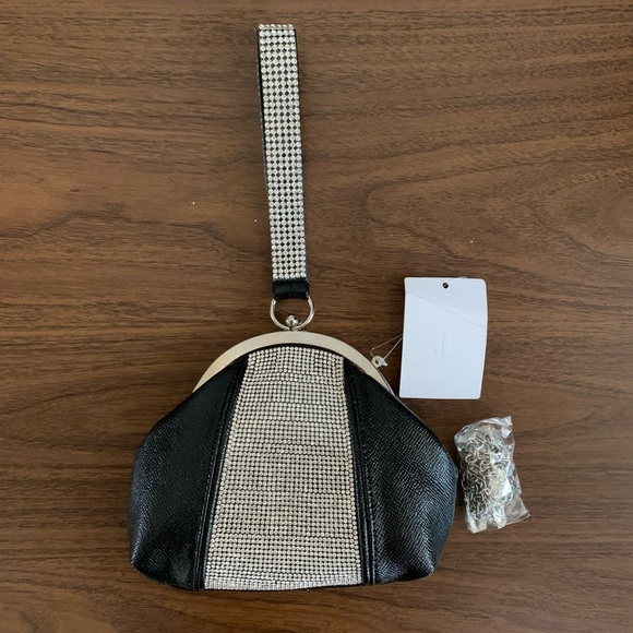 Black evening purse - Picture 10 of 13